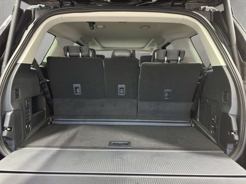 New 2026 Ford Expedition Active image 14