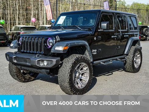 Used 2019 Jeep Wrangler Unlimited Sport S image 2