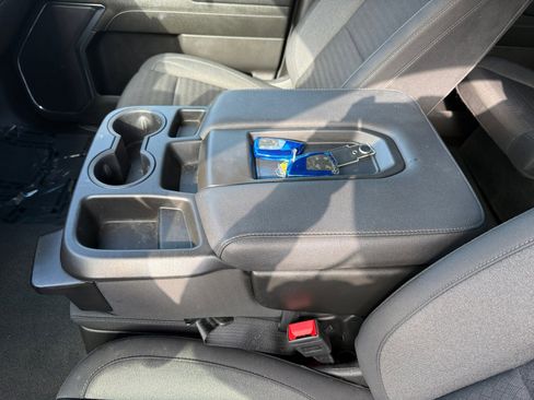 Used 2024 GMC Sierra 1500 Elevation image 14