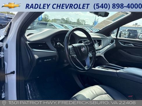Certified 2024 Buick Enclave Premium image 17