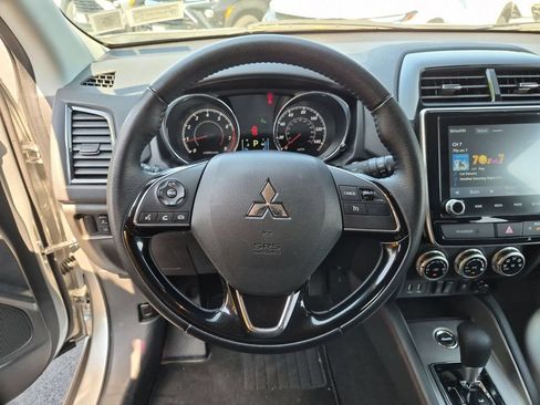 Used 2025 Mitsubishi Outlander Sport SE AWD/4WD image 22