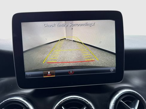 Used 2018 Mercedes-Benz CLA 250 image 28