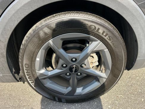 Used 2025 Kia K4 FWD image 25