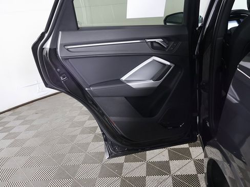 Used 2023 Audi Q3 2.0T Premium Plus w/ Premium Plus Package image 25