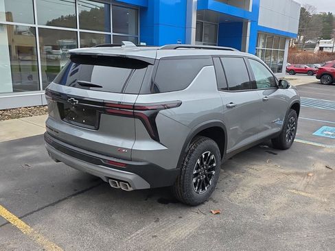 New 2026 Chevrolet Traverse Z71 image 11