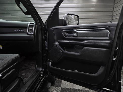 Used 2019 RAM 1500 Big Horn AWD/4WD image 33