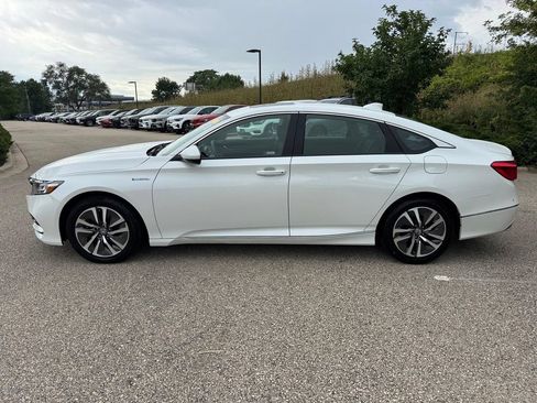 Used 2019 Honda Accord EX image 2