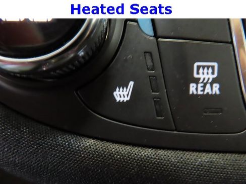 Used 2023 Chevrolet Malibu LT image 25