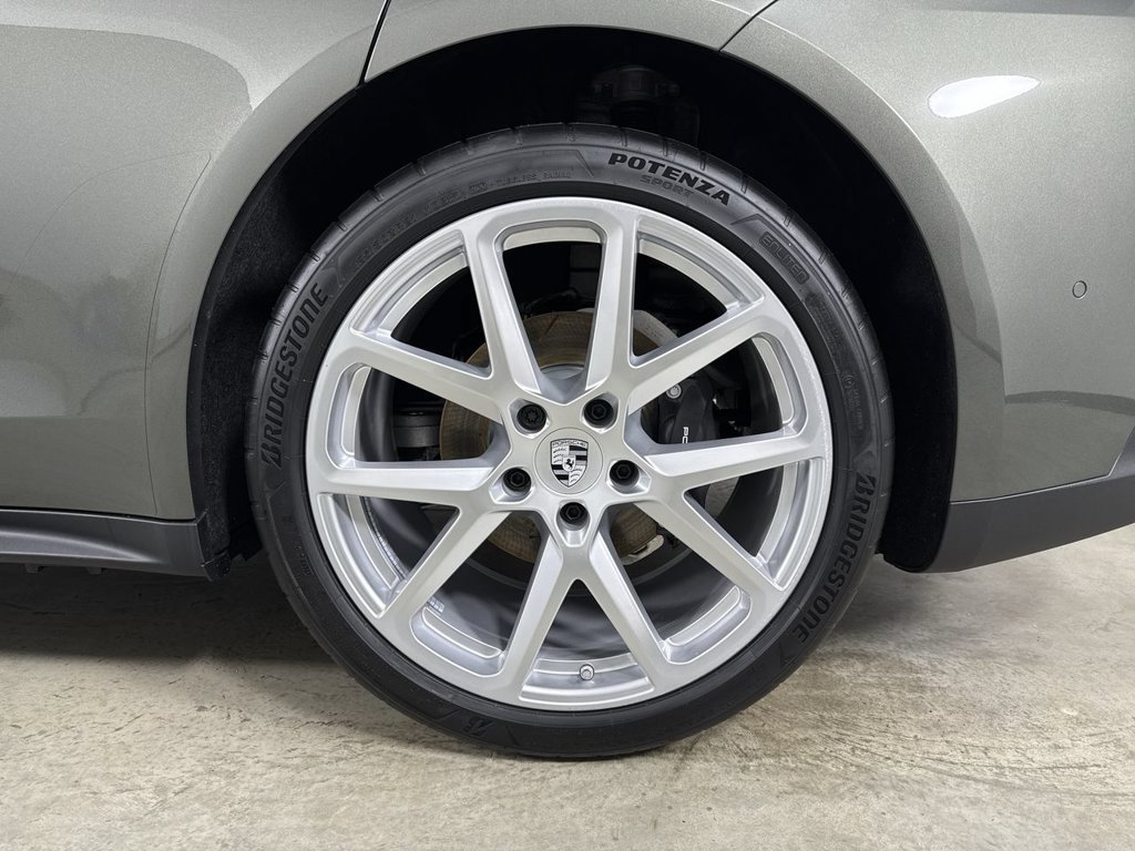 New 2026 Porsche Panamera 4 AWD/4WD image 14