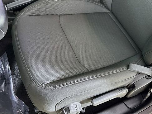 Used 2022 Jeep Wrangler Unlimited Sport image 19