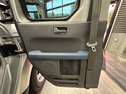 Used 2006 Honda Element EX-P image 41