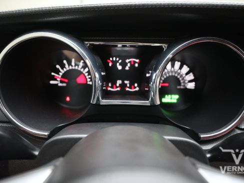 Used 2009 Ford Mustang GT RWD image 39