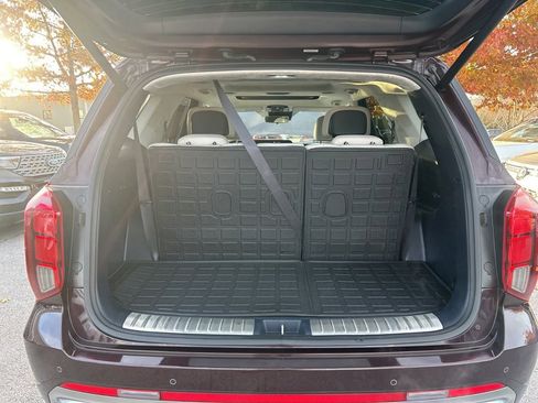 Used 2024 Hyundai Palisade Calligraphy image 30