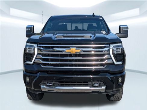 Used 2025 Chevrolet Silverado 2500 High Country w/ High Country Premium Package image 10