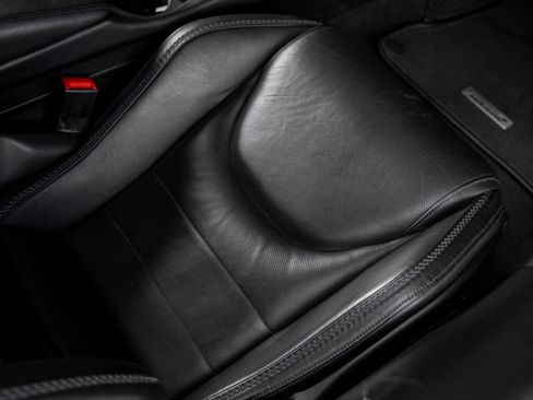 Used 2022 McLaren GT RWD image 36