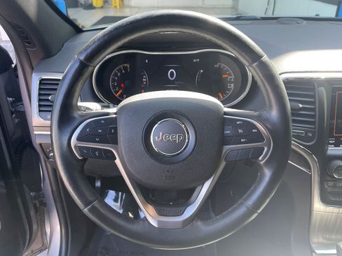 Used 2018 Jeep Grand Cherokee Limited w/ Luxury Group II AWD/4WD image 12