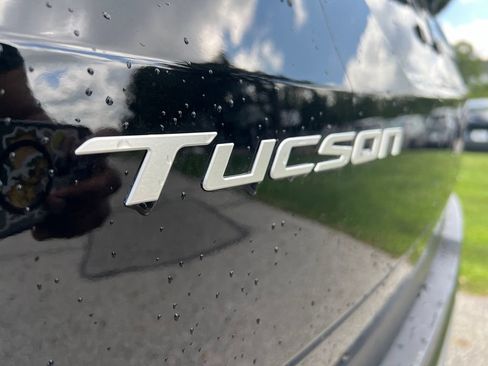 Used 2026 Hyundai Tucson Limited AWD/4WD image 12