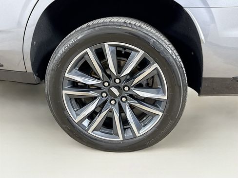 Used 2021 Cadillac Escalade Sport w/ Heavy-Duty Trailer Package AWD/4WD image 37