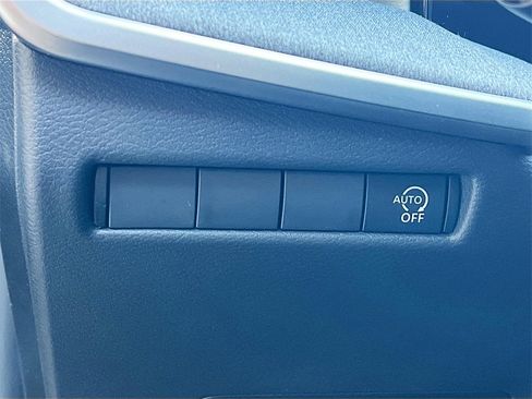 New 2026 Nissan Kicks SV image 10