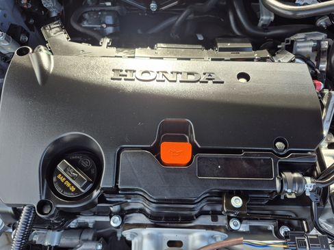 Used 2024 Honda Civic Sport image 31