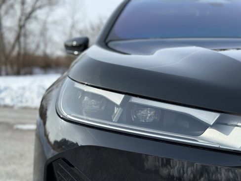 Certified 2025 BMW iX xDrive50 w/ Premium Package image 12