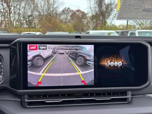 New 2026 Jeep Wrangler Unlimited Rubicon image 12