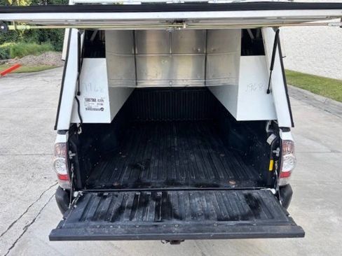 Used 2010 Toyota Tacoma 2WD Regular Cab image 14