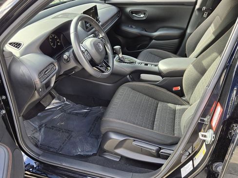 Used 2024 Honda HR-V Sport image 10