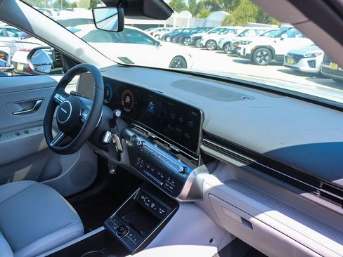 New 2026 Hyundai Kona SEL Premium image 22