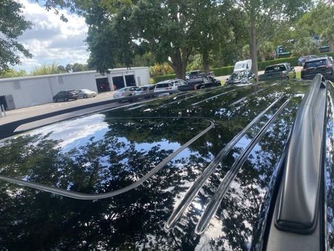 Certified 2024 Nissan Armada SL w/ Midnight Edition Package image 8