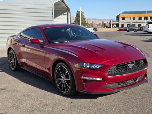 Used 2018 Ford Mustang Coupe w/ Equipment Group 101A image 3