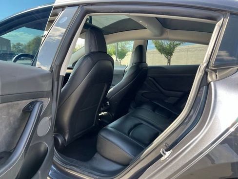 Used 2021 Tesla Model 3 Long Range image 21