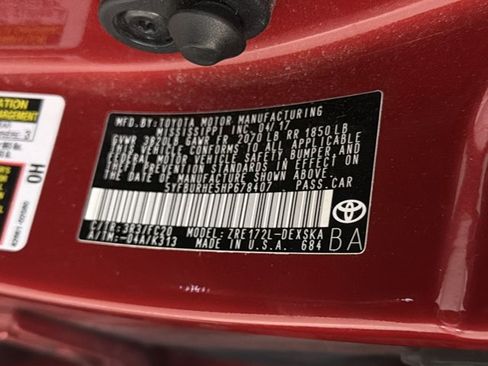 Used 2017 Toyota Corolla SE w/ Carpet Mat Package (TMS) FWD image 11