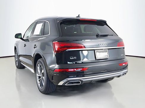 Used 2023 Audi Q5 2.0T Premium w/ Convenience Package AWD/4WD image 5