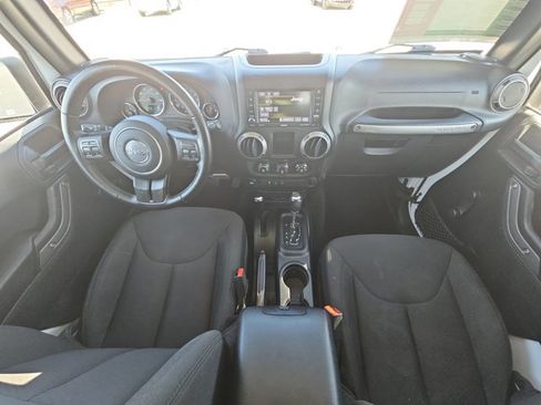 Used 2017 Jeep Wrangler Sport w/ Connectivity Group image 17