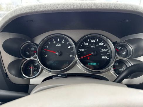 Used 2013 Chevrolet Silverado 2500 LT w/ Z71 Appearance Package AWD/4WD image 13