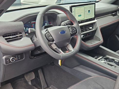 New 2025 Ford Explorer ST image 12