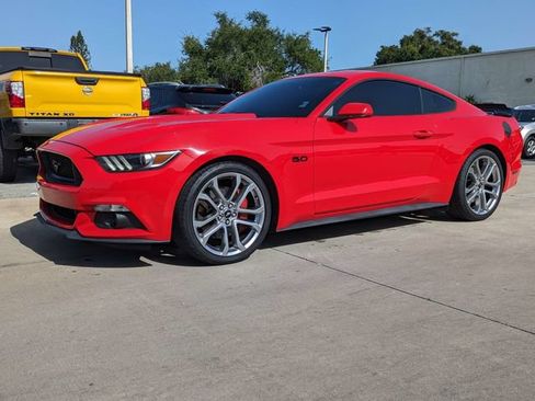 Used 2016 Ford Mustang GT w/ Black Accent Package RWD image 10