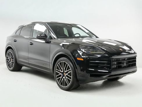 New 2026 Porsche Cayenne S AWD/4WD image 8