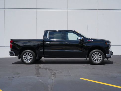 Used 2022 Chevrolet Silverado 1500 LTZ w/ LTZ Premium Package AWD/4WD image 2