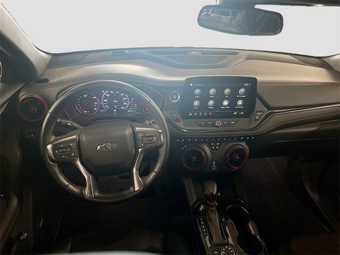 Used 2023 Chevrolet Blazer RS w/ Enhanced Convenience Package image 23