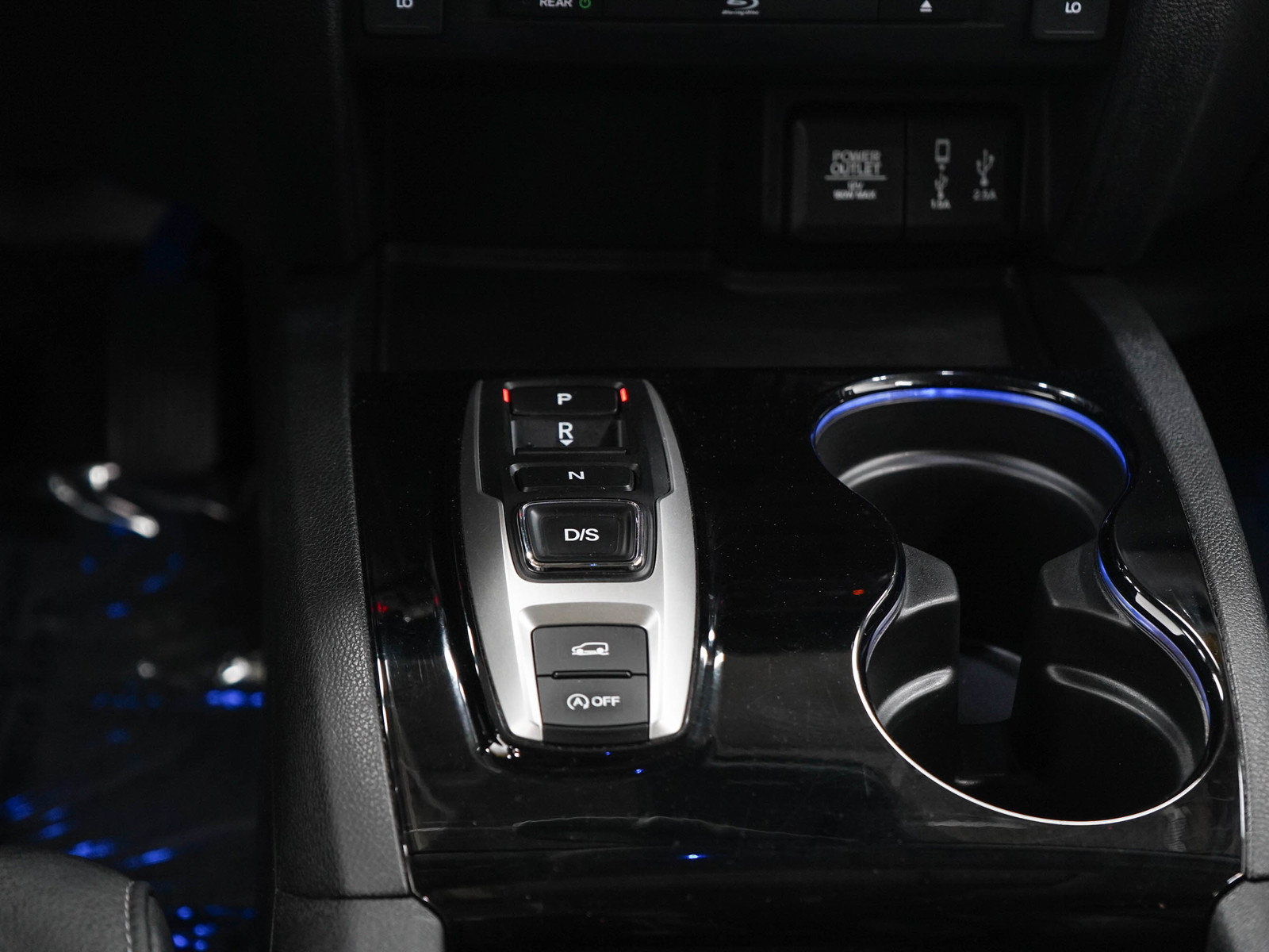 Used 2017 Honda Pilot Touring image 22