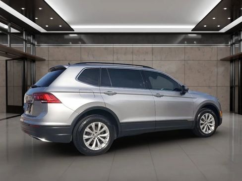 Used 2019 Volkswagen Tiguan SE image 5