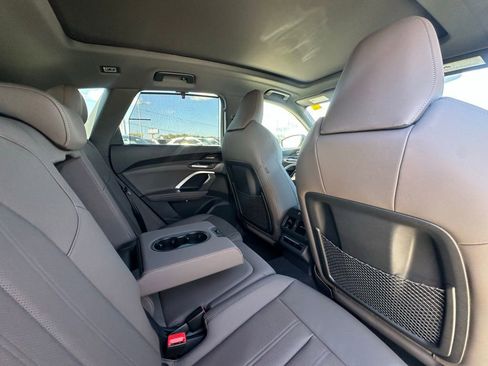 New 2025 Audi Q5 Premium Plus image 29