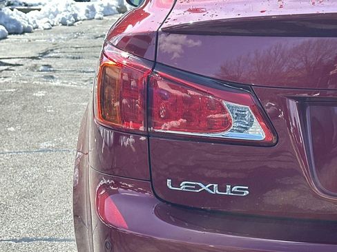 Used 2009 Lexus IS 250 AWD image 9