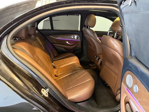 Used 2018 Mercedes-Benz E 43 AMG 4MATIC Sedan image 37
