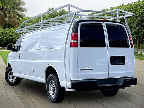 Used 2020 Chevrolet Express 2500 Extended w/ Communications Package RWD image 10