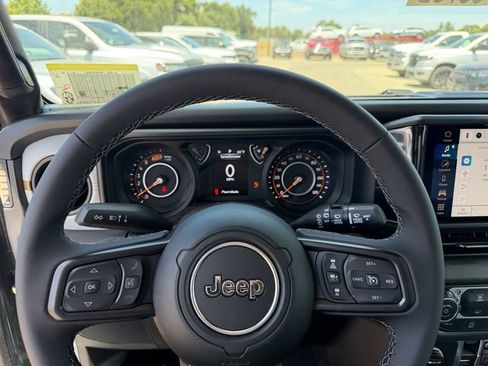 New 2026 Jeep Wrangler Unlimited Sport AWD/4WD image 15