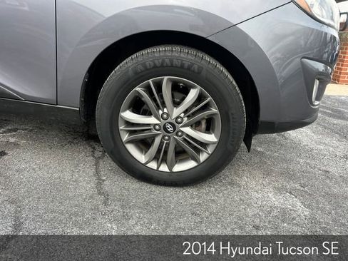 Used 2014 Hyundai Tucson SE image 12