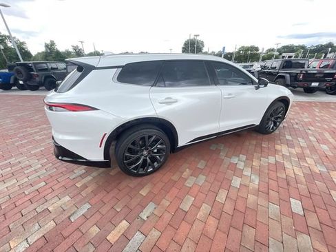 Used 2025 Toyota Crown Signia AWD/4WD image 36